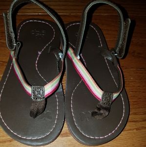🆕 Little Girl's Gap Sandals Size 9 💞